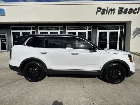 Used 2023 Kia Telluride SX Prestige image 6