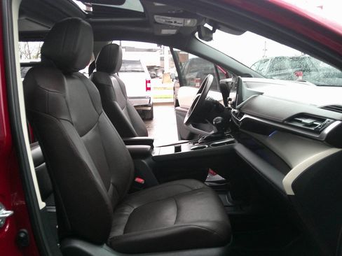 Used 2021 Toyota Sienna Platinum image 9