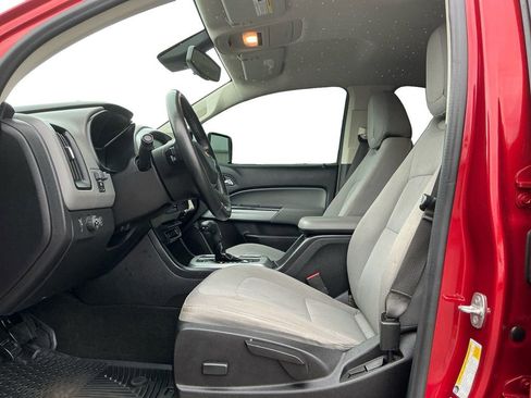 Used 2016 Chevrolet Colorado LT w/ LT Convenience Package RWD image 14