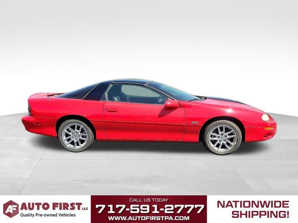 Used 2002 Chevrolet Camaro Z28 w/ SS Performance/Appearance Pkg RWD image 7