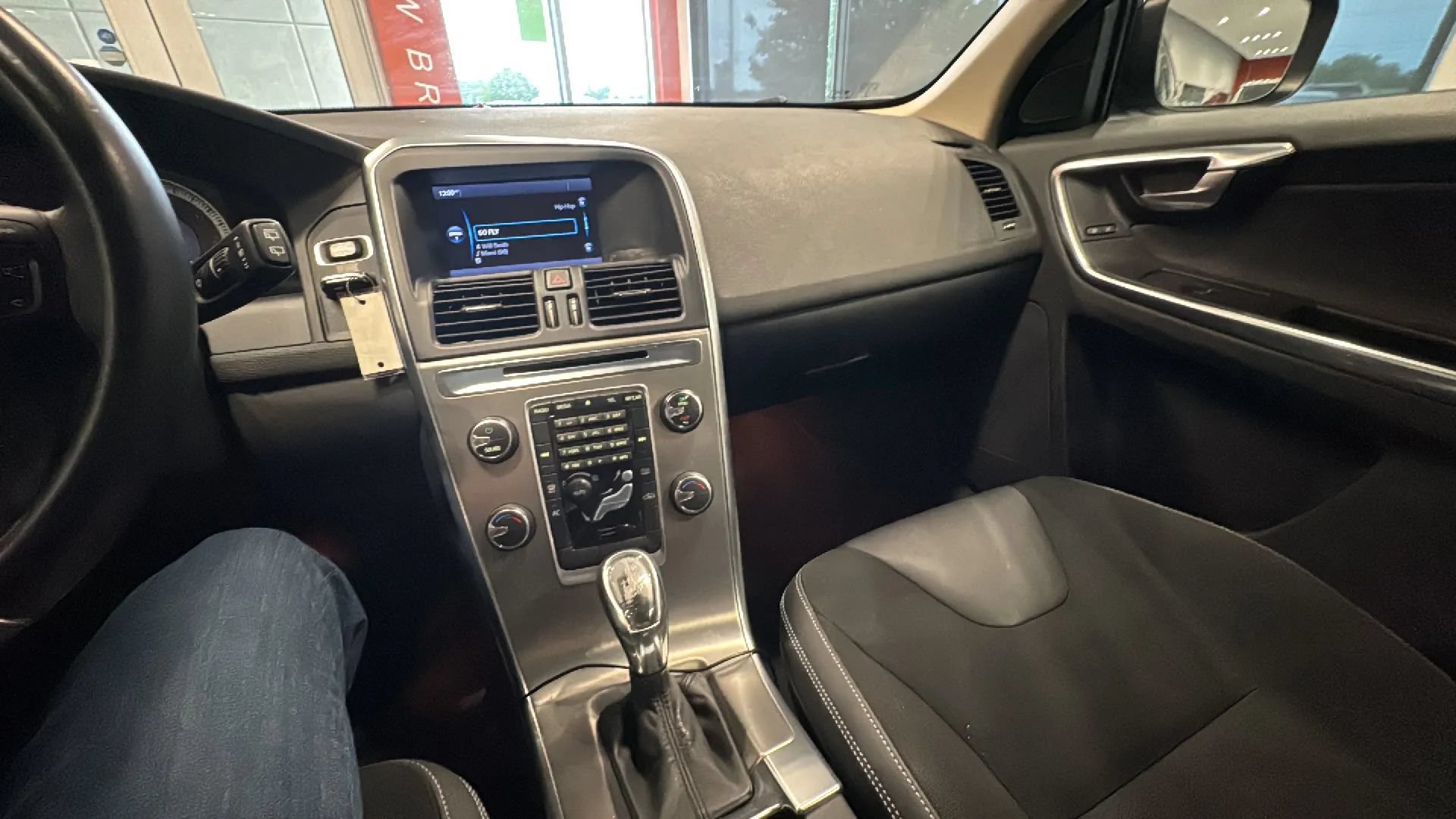 Used 2013 Volvo XC60 3.2 FWD image 29