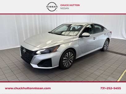 Used 2023 Nissan Altima 2.5 SV