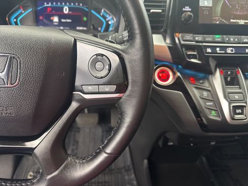 Used 2021 Honda Odyssey Touring image 24