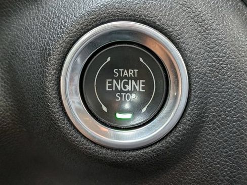 Used 2021 GMC Sierra 1500 SLT w/ SLT Premium Plus Package AWD/4WD image 28