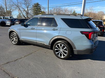 Used 2025 Ford Explorer ST-Line