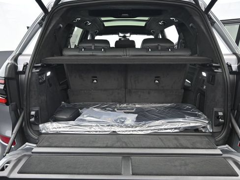 New 2027 BMW X7 M60i AWD/4WD image 34