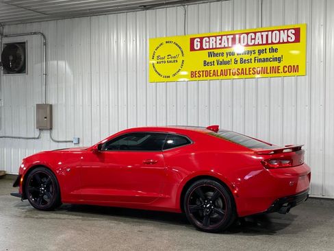 Used 2016 Chevrolet Camaro SS RWD image 3