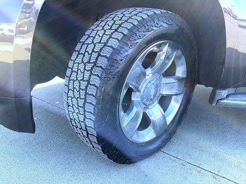 Used 2015 Chevrolet Tahoe LTZ image 29