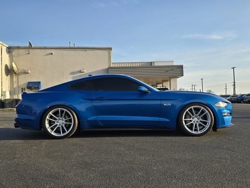 Used 2020 Ford Mustang GT w/ Equipment Group 301A image 7