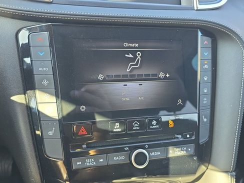 Used 2023 INFINITI QX50 Luxe image 13