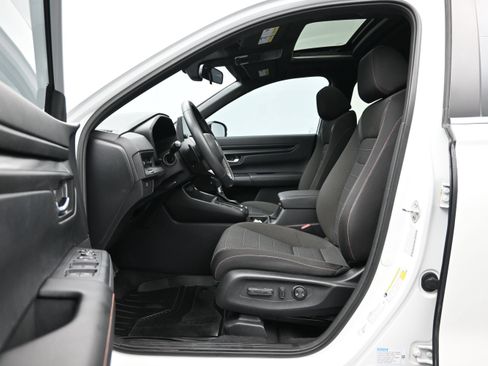 Used 2023 Honda CR-V Sport image 9