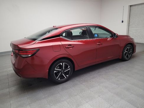 Used 2025 Nissan Sentra SV image 10