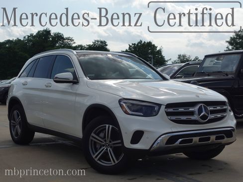 Used 2021 Mercedes-Benz GLC 300 4MATIC image 1