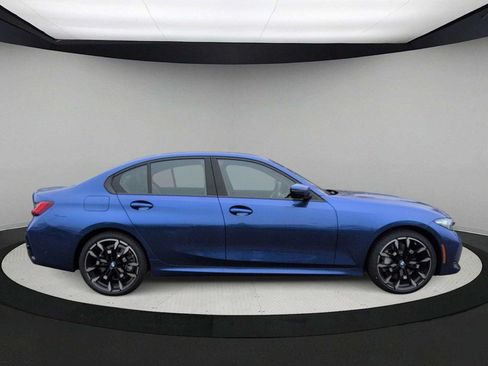 Used 2026 BMW 330i xDrive Sedan w/ M Sport Package AWD/4WD image 9