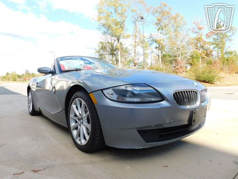 Used 2006 BMW Z4 3.0i RWD image 36