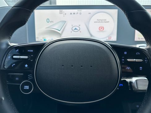 Used 2024 Hyundai Ioniq 5 SE image 24