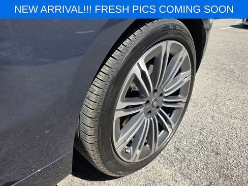 Used 2025 Land Rover Range Rover Sport Dynamic SE image 8