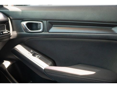 Used 2025 Honda Civic LX image 20