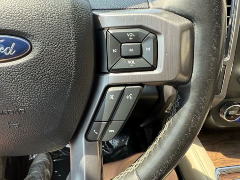 Used 2020 Ford Expedition Platinum image 21