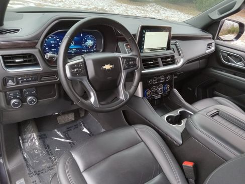 Used 2024 Chevrolet Tahoe LT image 11