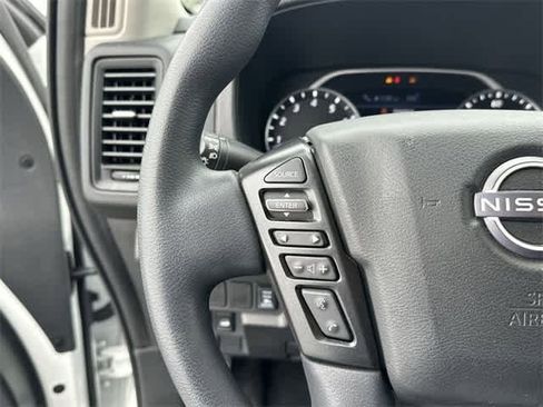 Used 2024 Nissan Frontier S w/ Technology Package image 8