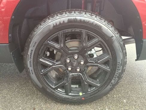 New 2025 Ford Maverick XLT w/ Black Appearance Package AWD/4WD image 15