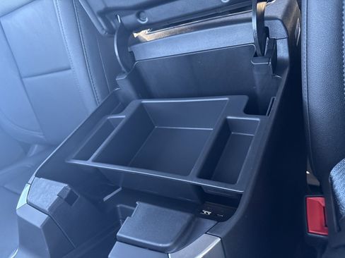 New 2026 GMC Sierra 2500 SLT AWD/4WD image 36