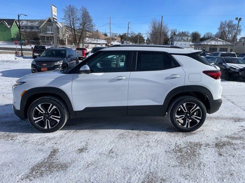 New 2026 Chevrolet TrailBlazer LT w/ LPO, Blackout Package image 2