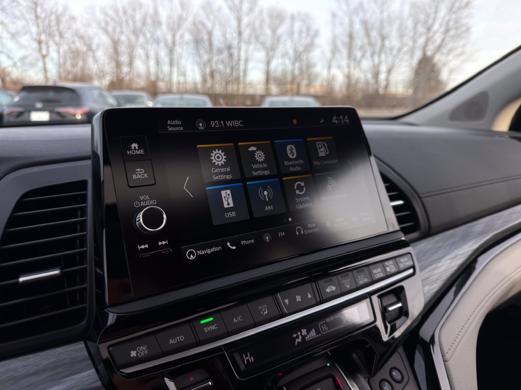 Certified 2026 Honda Odyssey Elite image 34