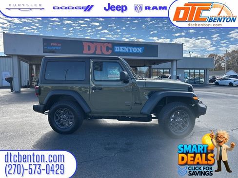 New 2026 Jeep Wrangler Sport AWD/4WD image 3