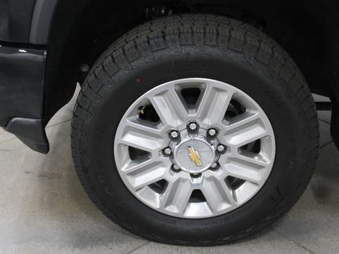 Used 2024 Chevrolet Silverado 2500 High Country AWD/4WD image 60