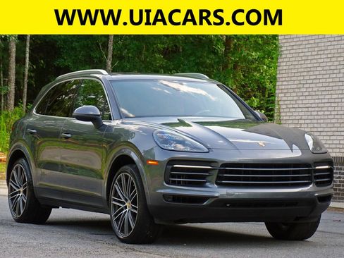 Used 2021 Porsche Cayenne S AWD/4WD image 4