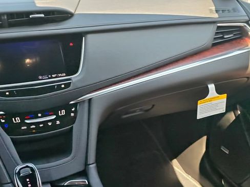 New 2026 Cadillac XT5 Premium Luxury w/ Driver Assist Package FWD image 19