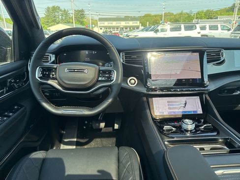 New 2026 Jeep Grand Wagoneer Summit AWD/4WD image 25