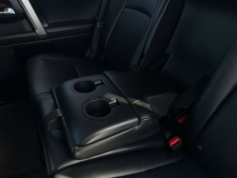 Used 2024 Toyota 4Runner Limited image 23