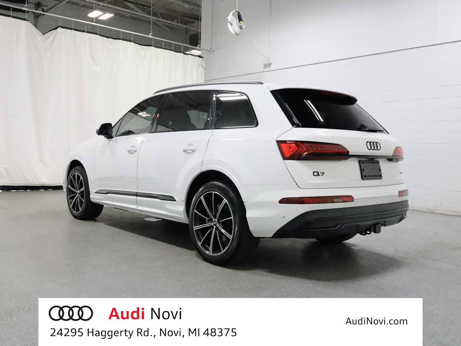 Used 2023 Audi Q7 3.0T Premium Plus w/ Premium Plus Package AWD/4WD image 1