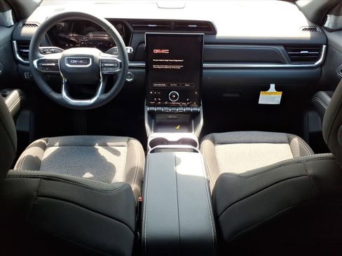 New 2026 GMC Terrain Elevation w/ LPO, Floor Liner Package image 11