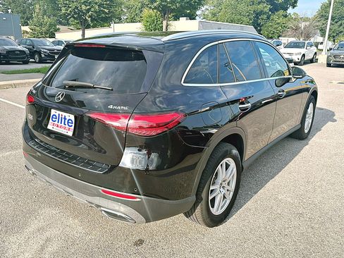 Used 2023 Mercedes-Benz GLC 300 4MATIC image 10