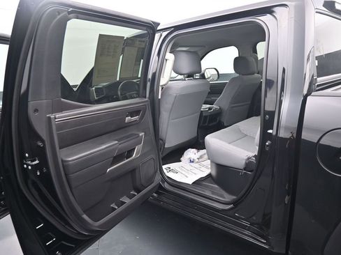 Used 2024 Toyota Tundra SR5 w/ SR5 Convenience Package AWD/4WD image 18
