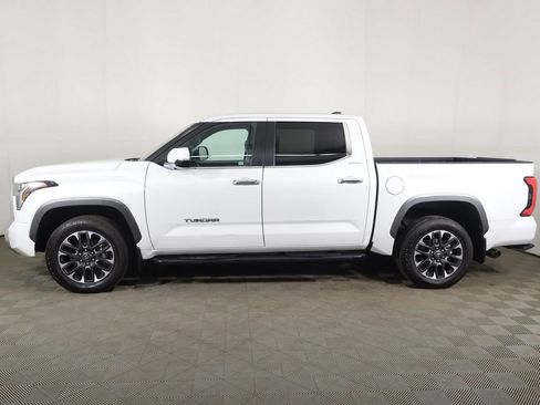 Used 2025 Toyota Tundra Limited AWD/4WD image 18