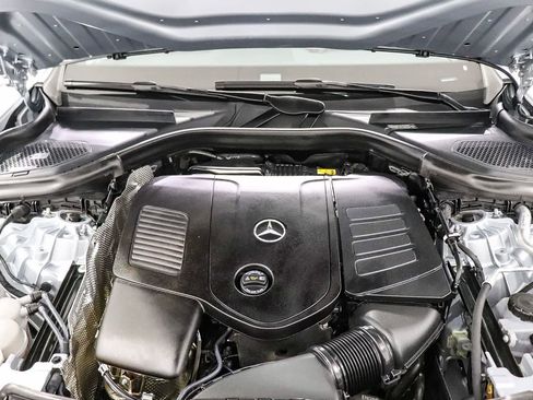 Certified 2024 Mercedes-Benz GLC 300 4MATIC image 28