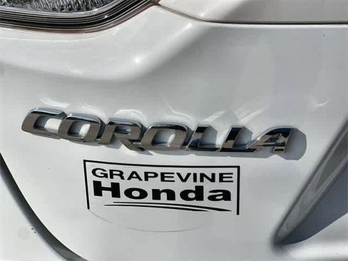 Used 2023 Toyota Corolla LE image 8