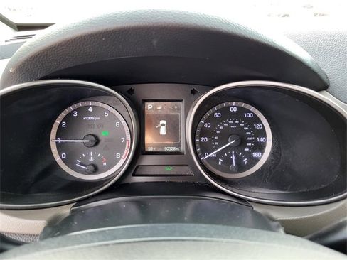 Used 2018 Hyundai Santa Fe Sport image 4