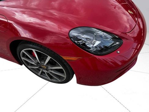 Used 2017 Porsche 718 Cayman S image 8