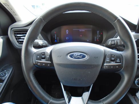 Used 2024 Ford Escape Active image 13