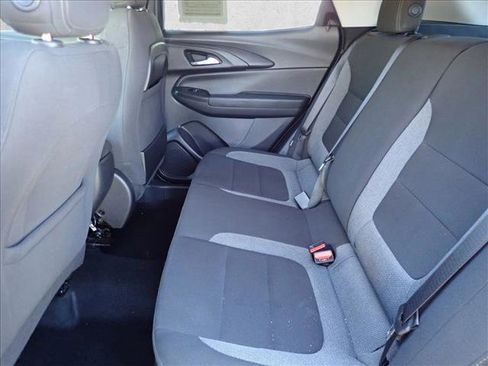 Used 2021 Chevrolet TrailBlazer LT AWD/4WD image 9