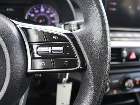 Used 2023 Kia Forte LXS image 20