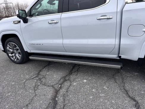 New 2026 GMC Sierra 1500 Denali w/ Denali Reserve Package image 34