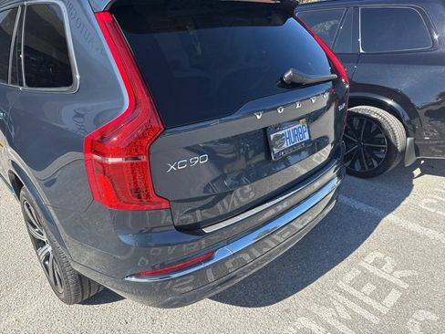 Used 2025 Volvo XC90 T8 Ultra w/ Protection Package Premier image 6