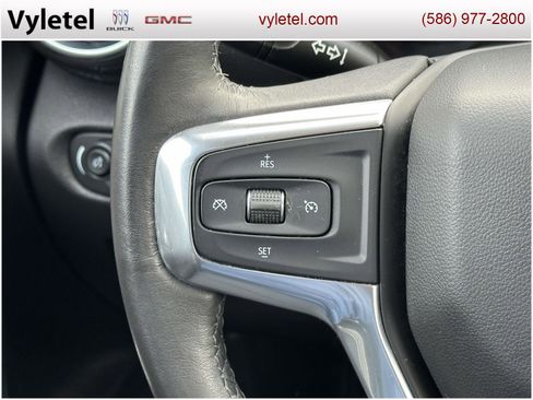 Used 2020 Chevrolet Blazer LT image 21